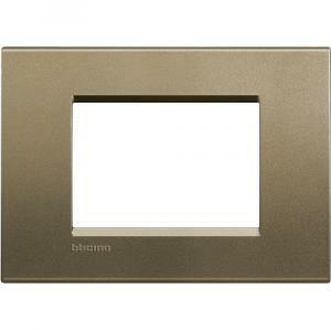 Placca 3 moduli square serie living light quadra