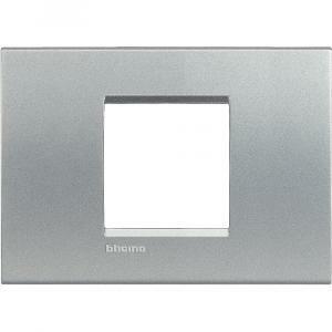 Placca 2 moduli centrati tech serie living light quadra