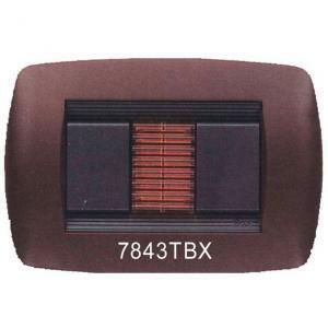 Placca 3 moduli serie millennium bordeaux