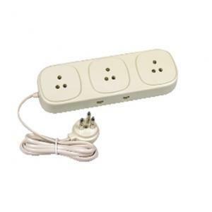 Multipresa con 3 prese tripolari telefoniche e 1 spinotto plug 6/4